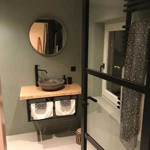 Kamer met een Queen Size Bed